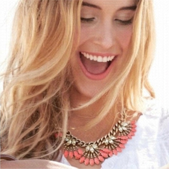 Stella & Dot |Coral Cay Chain Necklace Statement Orange Enamel Rhinestone - Picture 1 of 7